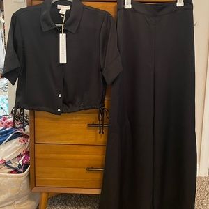 House of Harlow 1960 -  2 piece black pant set, Size Small